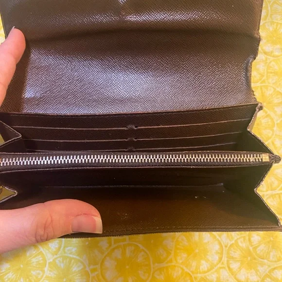 Louis Vuitton Damier Ebene Sarah wallet Authentic Project - Picture 9 of 12